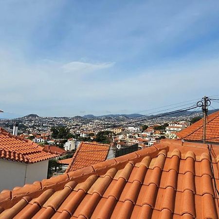 Отель Casa Da Loba Фуншал Экстерьер фото